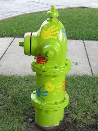 Leslie and Willowcrest - All hands on hydrant!